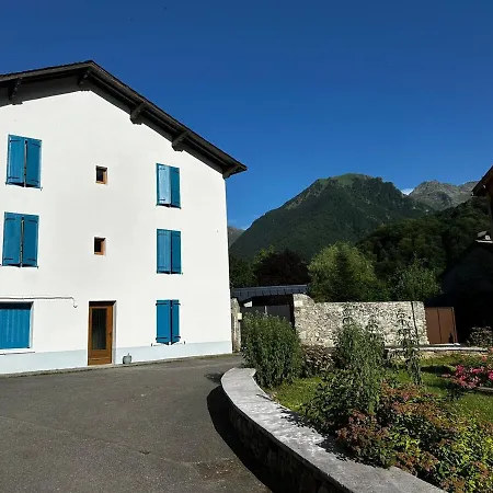 Appartement 3 Aux Volets Bleus *