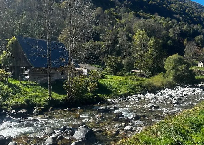 3 Aux Volets Bleus * Aulus-les-Bains